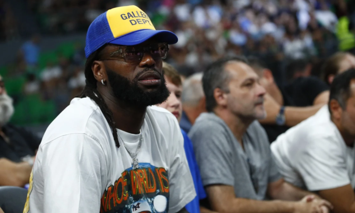  Αυτό είναι το νέο αμάξι του Λεσόρ: Πόσο κοστίζει και γιατί λέγεται «Batmobile»