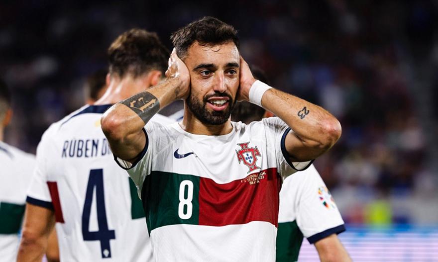 Σταθερά πρώτη δια ποδός… Φερνάντες η Πορτογαλία, «μαρτύριο» για την Ισλανδία στο Λουξεμβούργο