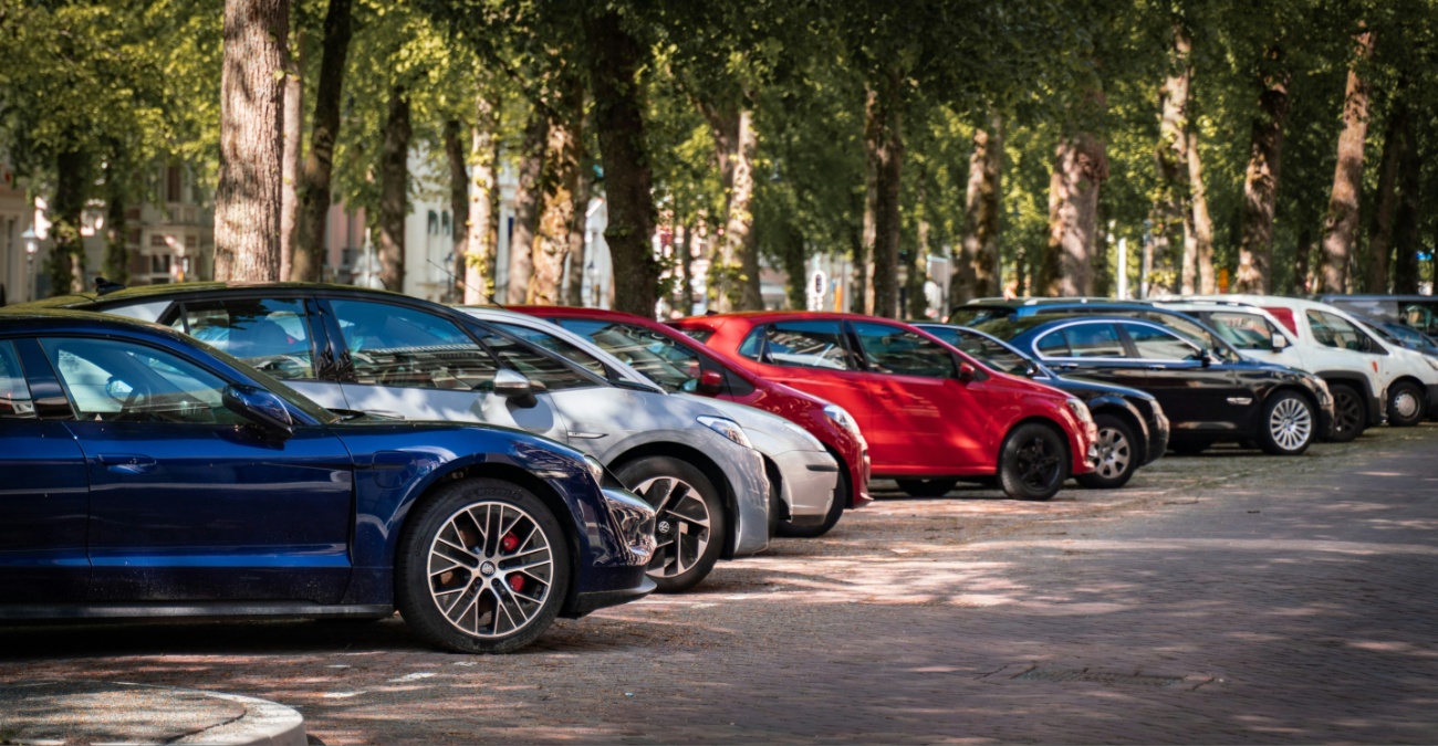 Η πιο επική χριστουγεννιάτικη διακόσμηση στην Κύπρο: Αυτοκίνητο «ντύθηκε»... Krampus και έγινε viral - Δείτε φωτογραφία