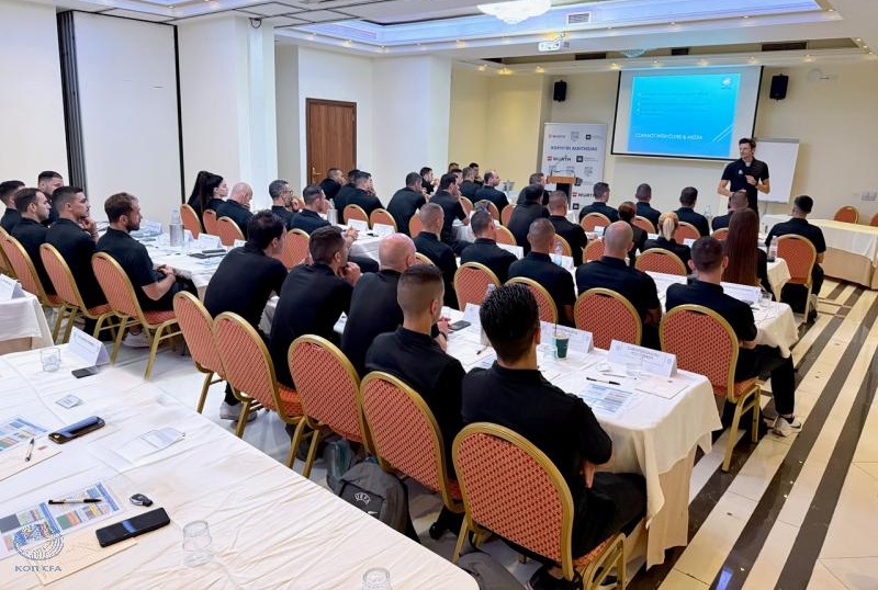 Αντόνιο Νταμάτο: «Με συνεργασία και προσπάθεια μπορούμε να ανεβάσουμε το επίπεδο της κυπριακής διαιτησίας» Αντόνιο Νταμάτο: «Με συνεργασία και προσπάθεια μπορούμε να ανεβάσουμε το επίπεδο της κυπριακής διαιτησίας»
