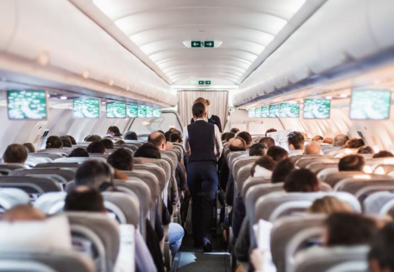 Πόσο καθαρός είναι ο αέρας μέσα στο αεροπλάνο;