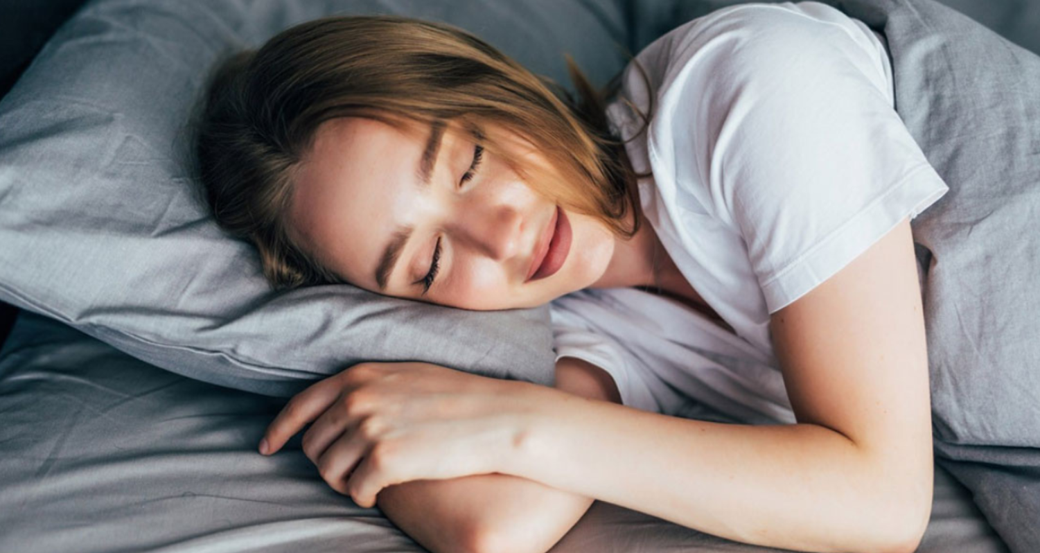 Η απλή συνήθεια που θα σου εξασφαλίσει καλύτερο ύπνο