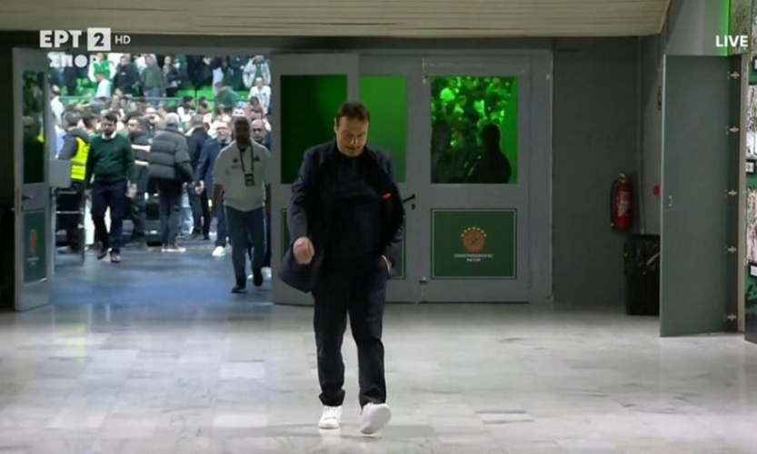 Σκασμένος ο Αταμάν, έφυγε κατευθείαν για τα αποδυτήρια μετά το μεγάλο ΚΑΖΟ του Παναθηναϊκού!