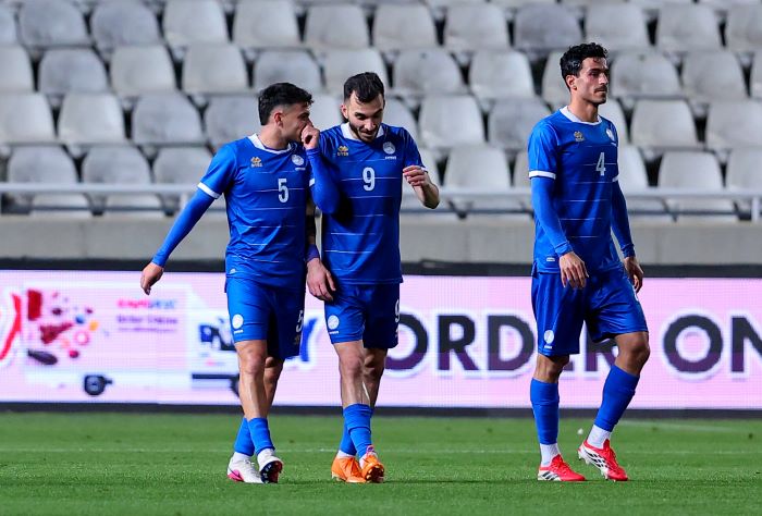 Ο «καυτός» Χάμπος και το… ψιθύρισμα στον Πίττα 