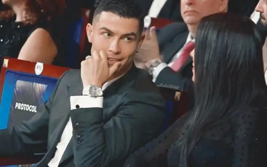 Το πανάκριβο ρολόι του Κριστιάνο Ρονάλντο έκλεψε την παράσταση: Δείτε πόσο κοστίζει