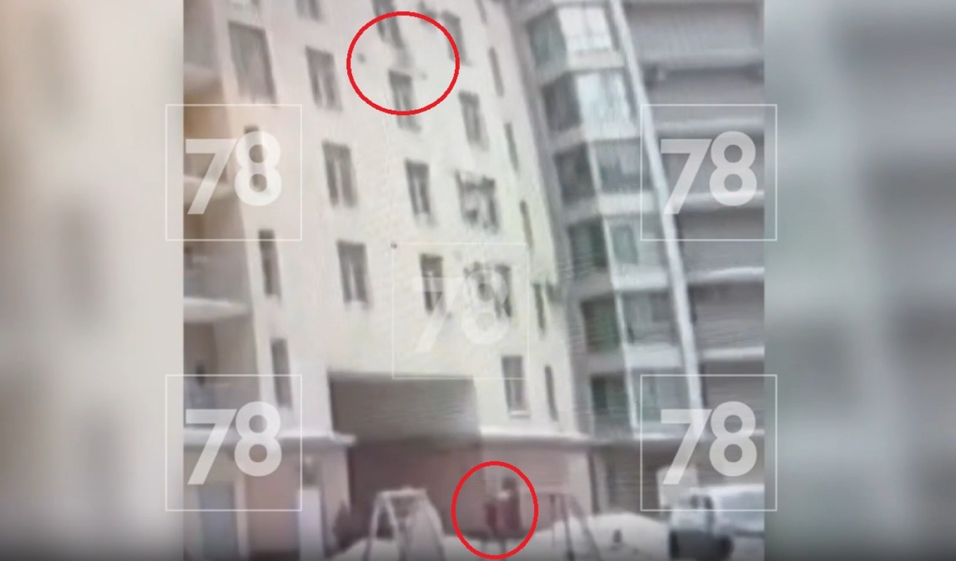 ΒΙΝΤΕΟ: Άνδρας έσωσε παιδί που έπεφτε από τον 7ο όροφο πολυκατοικίας