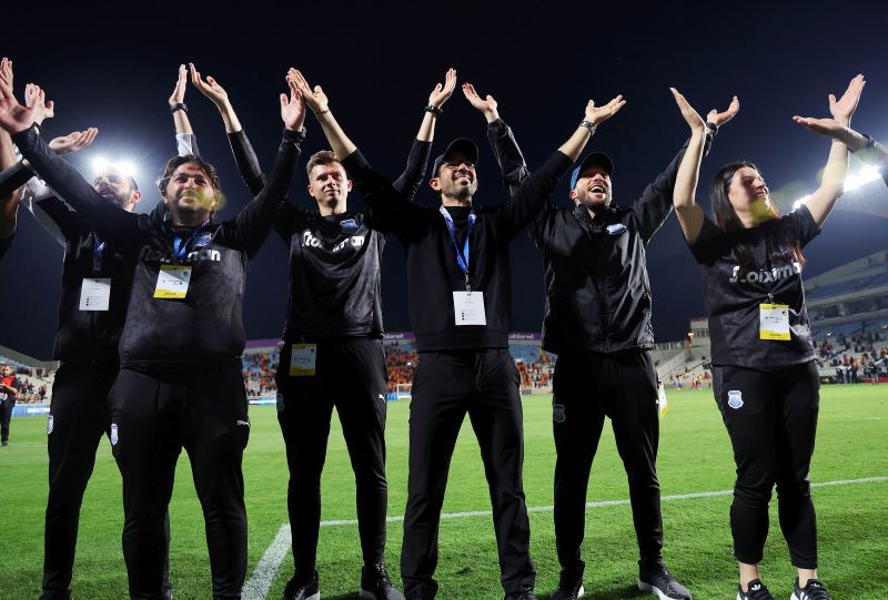 Ο οδηγός του τρένου, το κύπελλο και το «προνομιακό» ευρωπαικό εισιτήριο… 