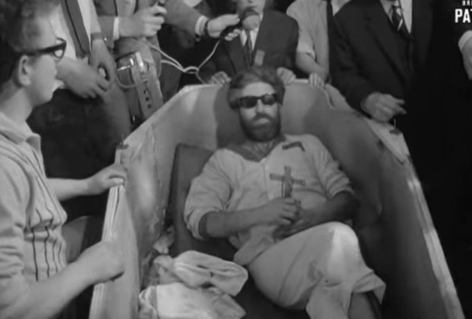 Μικ Μίνι: Η απίστευτη ιστορία του εργάτη που έμεινε θαμμένος ζωντανός σε φέρετρο για 61 ημέρες