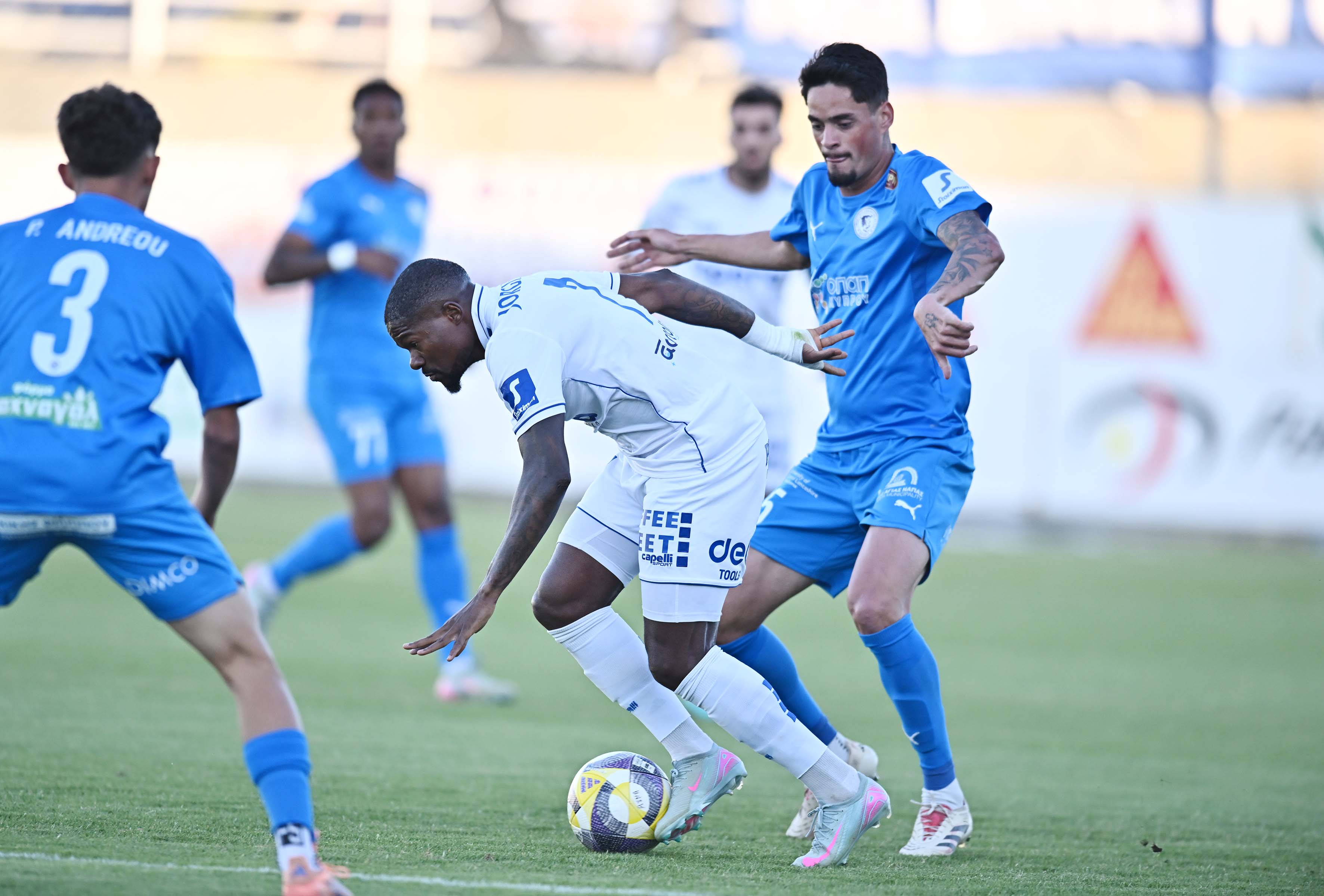 LIVE: Εθνικός-Ομόνοια Αραδίππου 0-0 (ΗΜΙΧΡΟΝΟ)