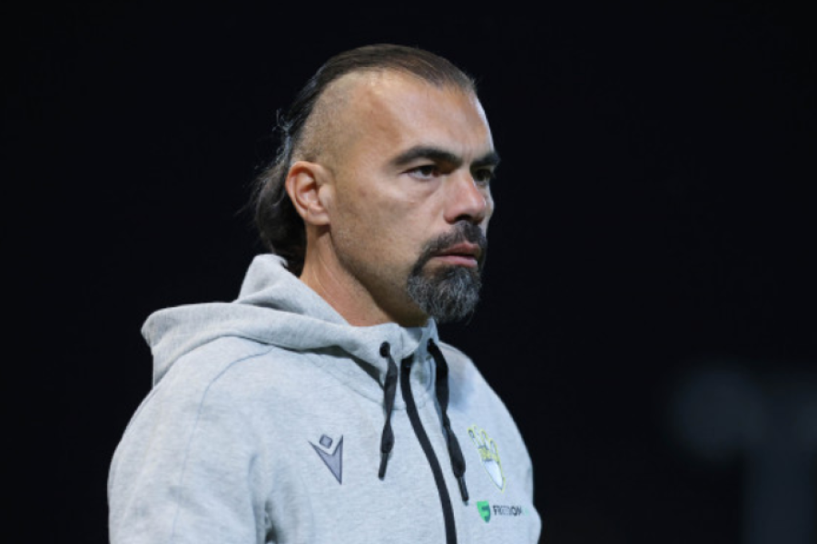 ΡΩΣΤΑΝΤΗΣ: «Μπήκαμε σοβαρά πήραμε τους 3 βαθμούς...»