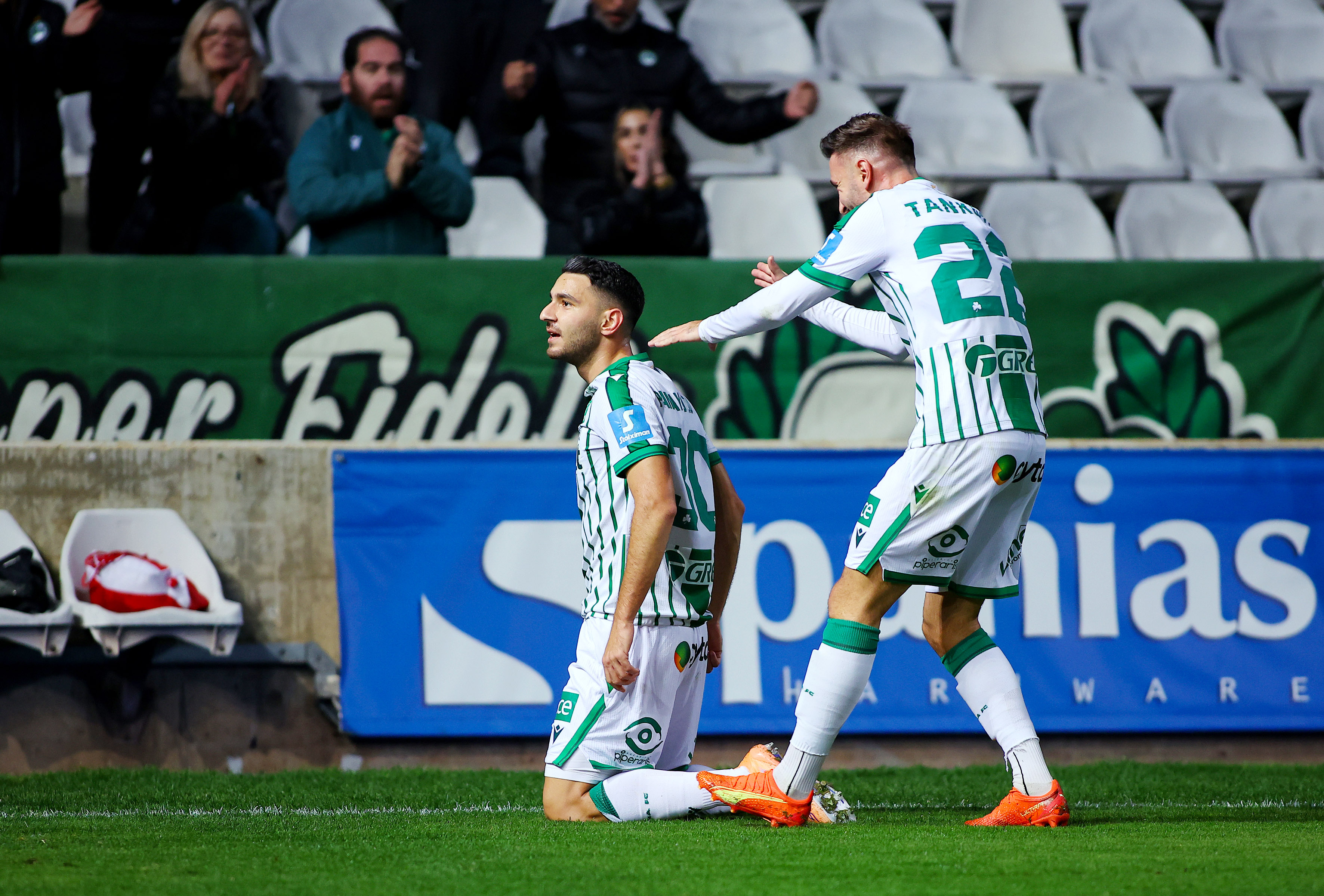 Έτσι πανηγύρισε ο Νικόλας το 1-0 (ΦΩΤΟΓΡΑΦΙΕΣ)