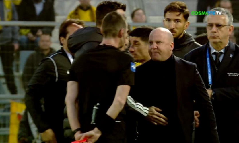 Ένταση στο φινάλε του ημιχρόνου στο Πανθεσσαλικό: Αποβλήθηκε ο Νίκολιτς - Κόκκινη και στον Ναλιτζή!