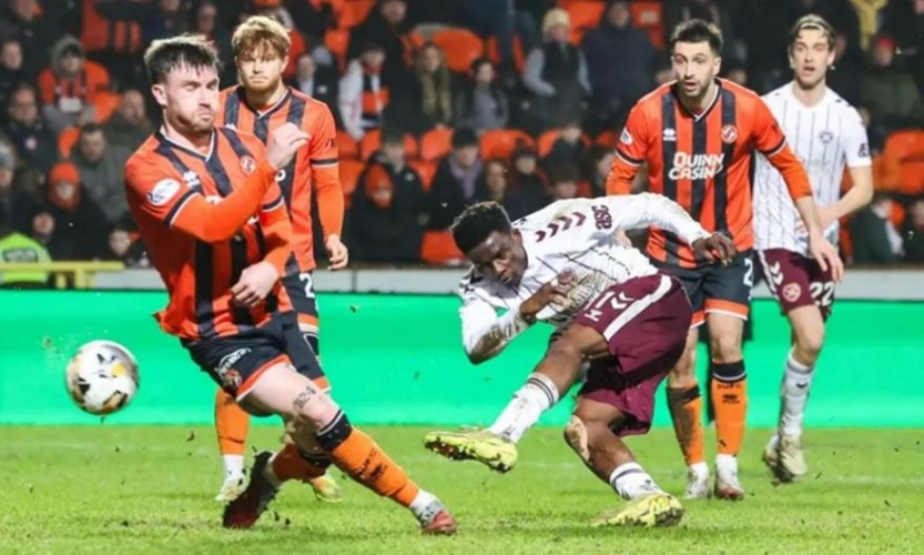 Πέρασε «αέρα» από το Νταντί και κράτησε τη διαφορά η Χαρτς - «Στραπάτσο» για Αμπερντίν