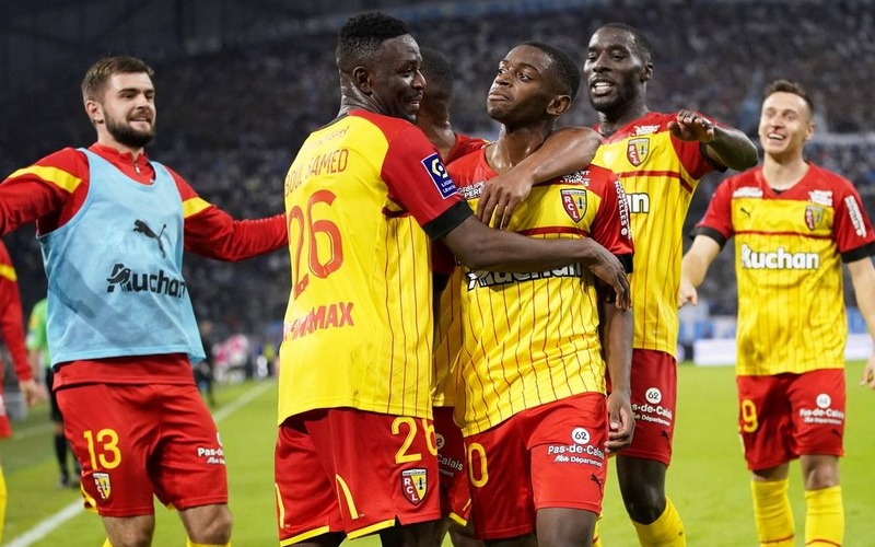 Λανς - Παρί 3-1: Θρίαμβος στο ντέρμπι κορυφής της Ligue 1