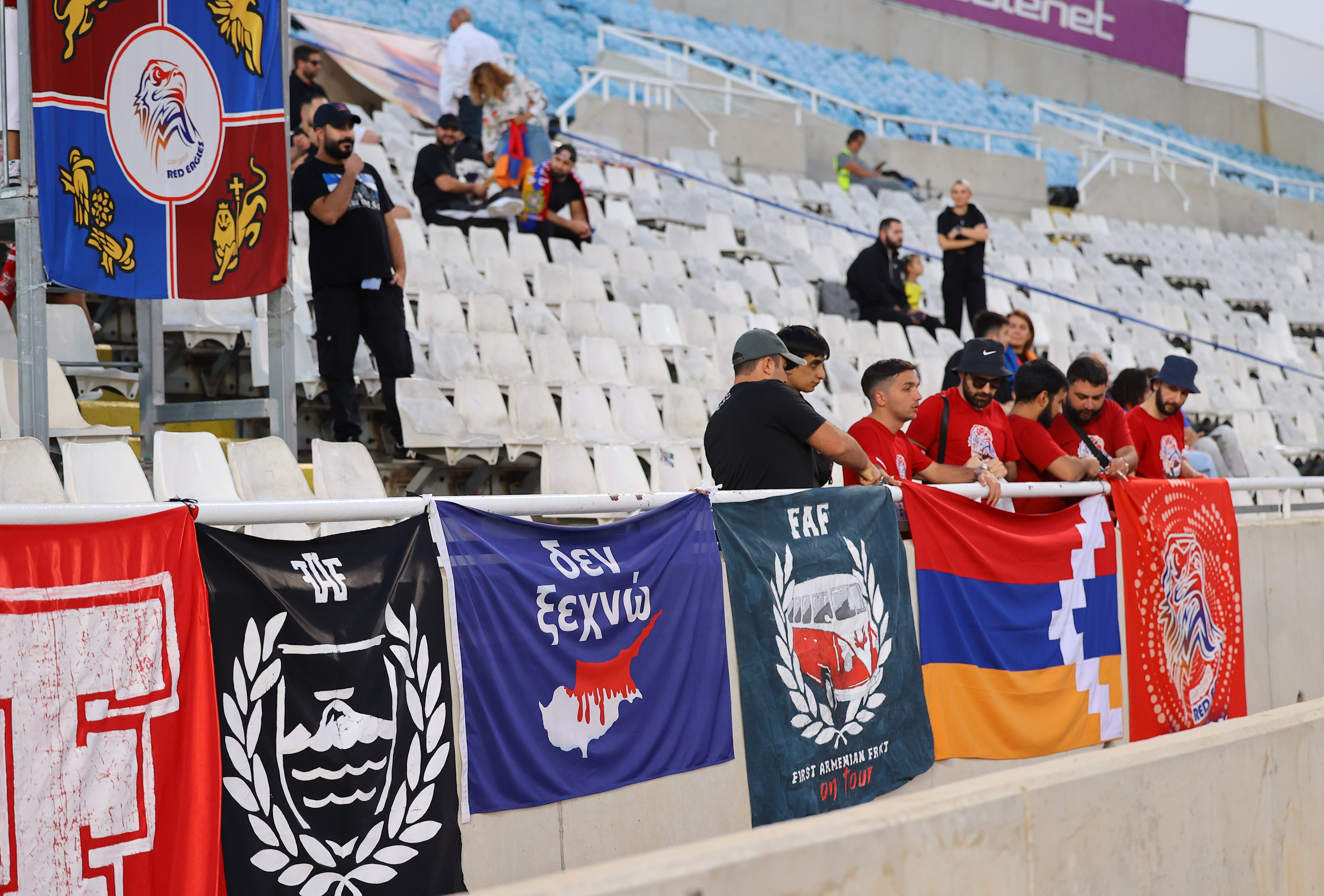 RESPECT: Με σημαία «Δεν ξεχνώ» η κερκίδα των Αρμένιων στο ΓΣΠ! (ΦΩΤΟΓΡΑΦΙΕΣ)