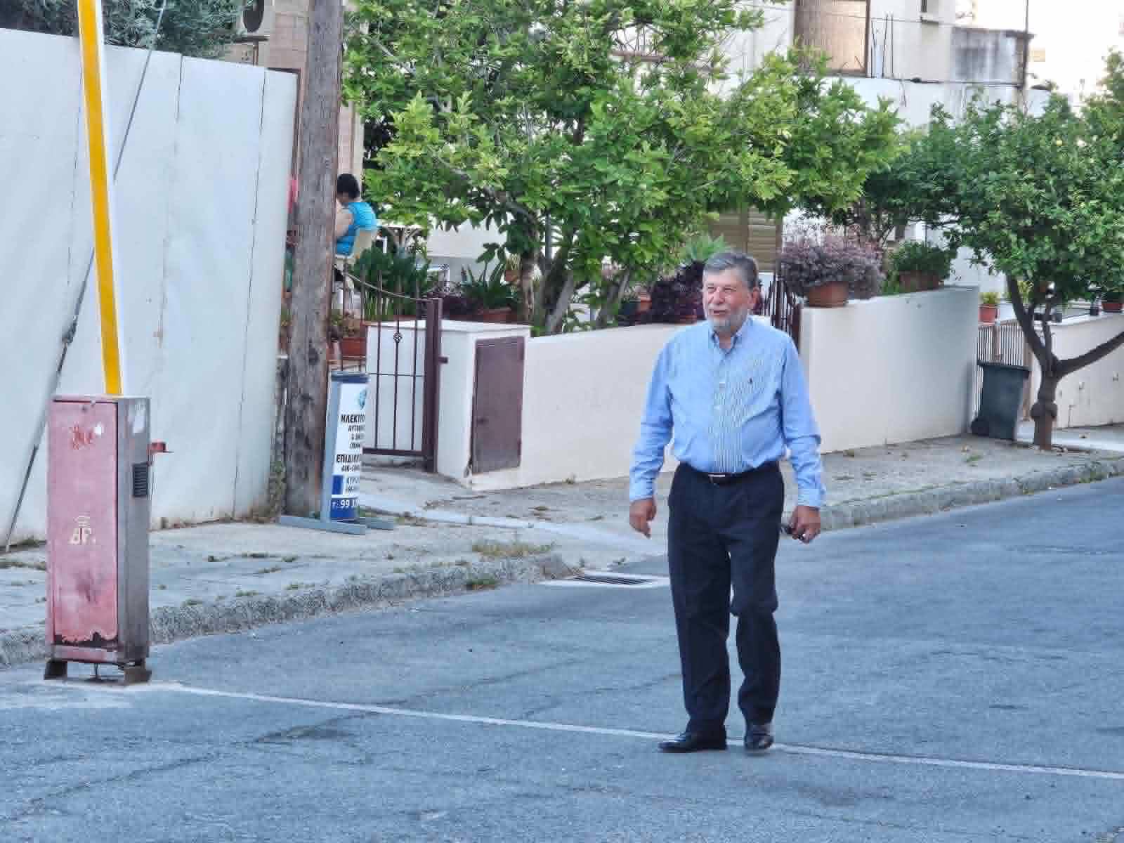 Ανόρθωση: Ο νέος Πρόεδρος, Ντίνος Τουμαζής, λίγο πριν τη σέντρα της Γενικής Συνέλευσης (ΦΩΤΟΓΡΑΦΙΑ)