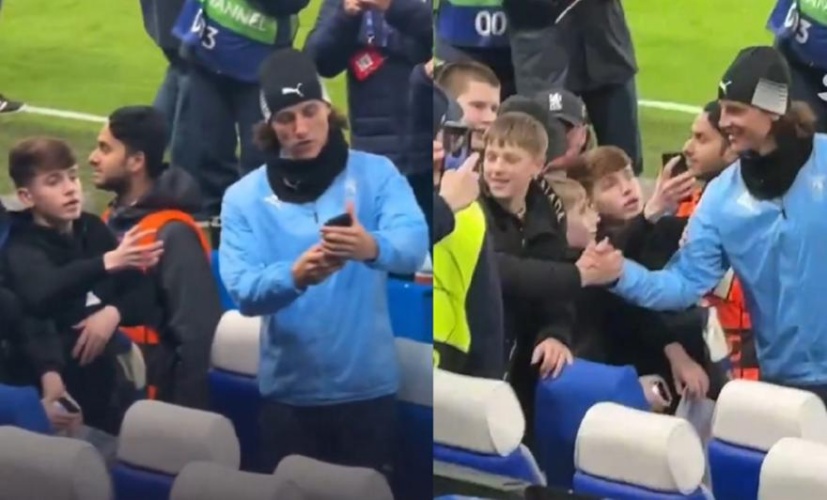 Γύρισε και βρήκε μόνο φίλους: Ο Νταβίντ Λουίζ εισέπραξε τεράστια αγάπη στο «Στάμφορντ Μπριτζ»! (ΒΙΝΤΕΟ)