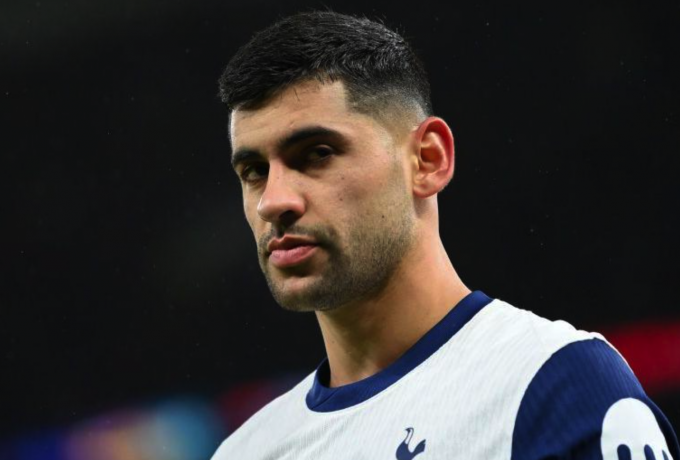 Κατηγορίες για πασίγνωστο ποδοσφαιριστή από την FA για ανάρμοστη συμπεριφορά