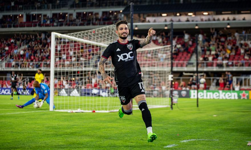 Τέλος από τη DC Γιουνάιτεντ ο Φούντας