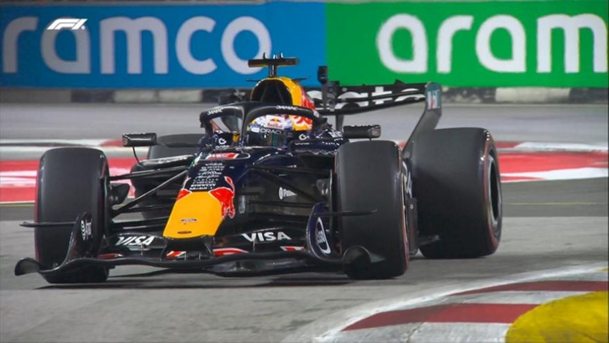Formula1: Ιστορική pole position για τον Φερστάπεν στη Σιγκαπούρη!