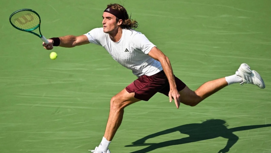 Shanghai Masters: Ο Τσιτσιπάς στον τρίτο γύρο με 400 νίκες καριέρας!