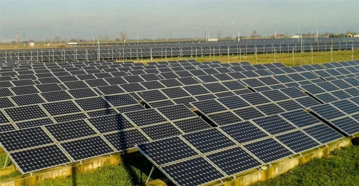 ΑΗΚ: Τέλος η επιχορήγηση για θερμοσυσσωρευτές - Τι ισχύει με τα φωτοβολταϊκά και τον συμψηφισμό
