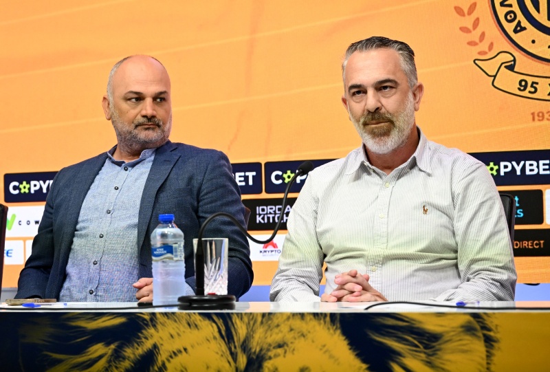 Προεδρική αποκάλυψη για γυναικεία ομάδα ποδοσφαίρου!