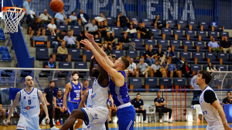 Ο Απόλλωνας κέρδισε την Ανόρθωση