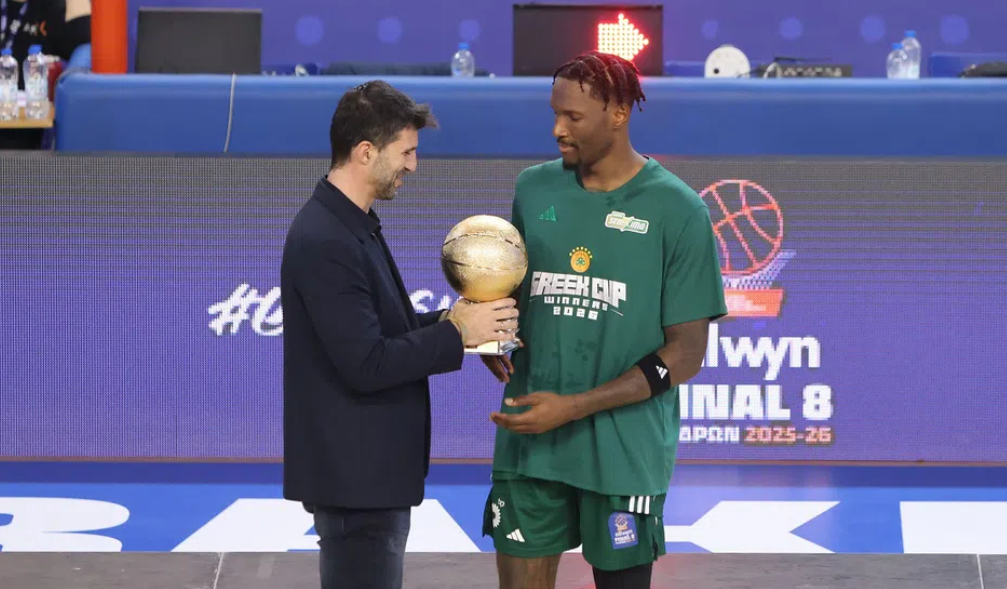 «Ή βρίσκεις δικαιολογίες ή βρίσκεις τον τρόπο»