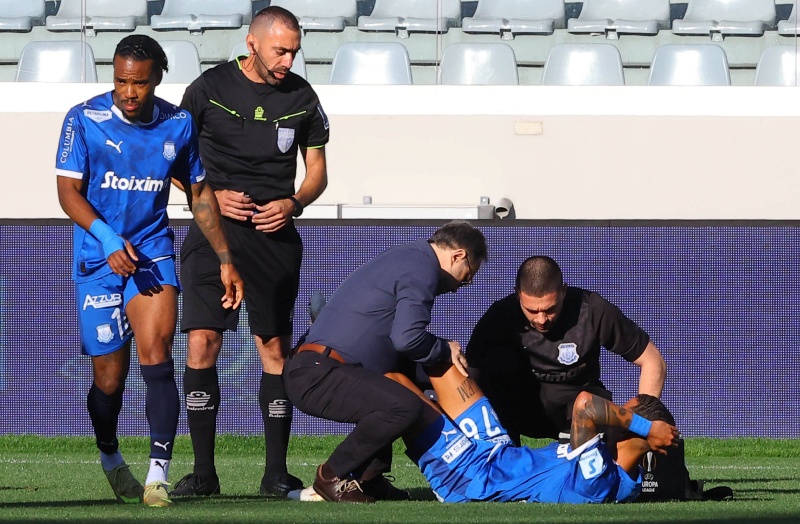 Απόλλων: Τραυματισμός βασικού παίκτη του, αναγκαστική αλλαγή και ανησυχία ενόψει τελικού... (ΦΩΤΟΓΡΑΦΙΕΣ)
