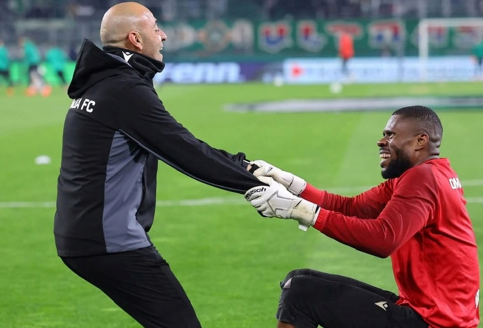 «Είσαι τεράστιος»! Ανάρτηση με νόημα για Ουζόχο μετά το διπλό…