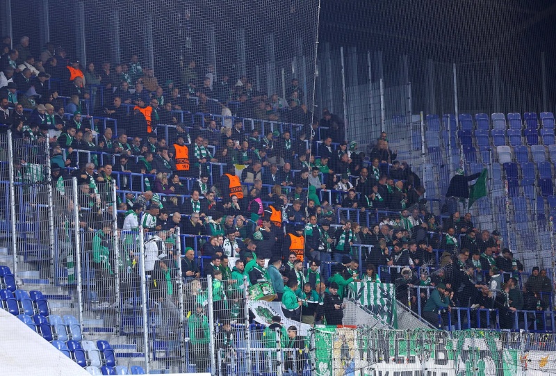 ΦΩΤΟΓΡΑΦΙΕΣ: Οι Ομονοιάτες στο πέταλο του Stade de la Tuillere!