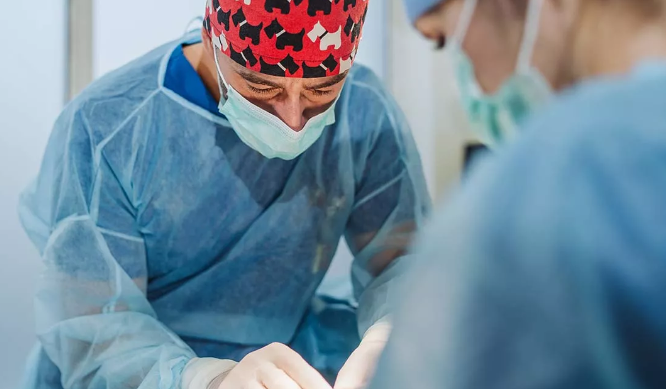 Απίστευτη ιστορία: 33χρονος άντεξε 48 ώρες χωρίς πνεύμονες μέχρι τη μεταμόσχευση - Η καινοτομία που τον έσωσε