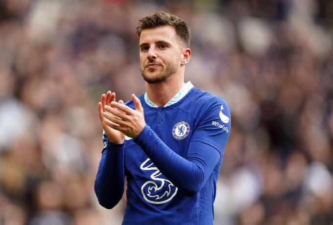 Κι άλλος μνηστήρας για Μάουντ!