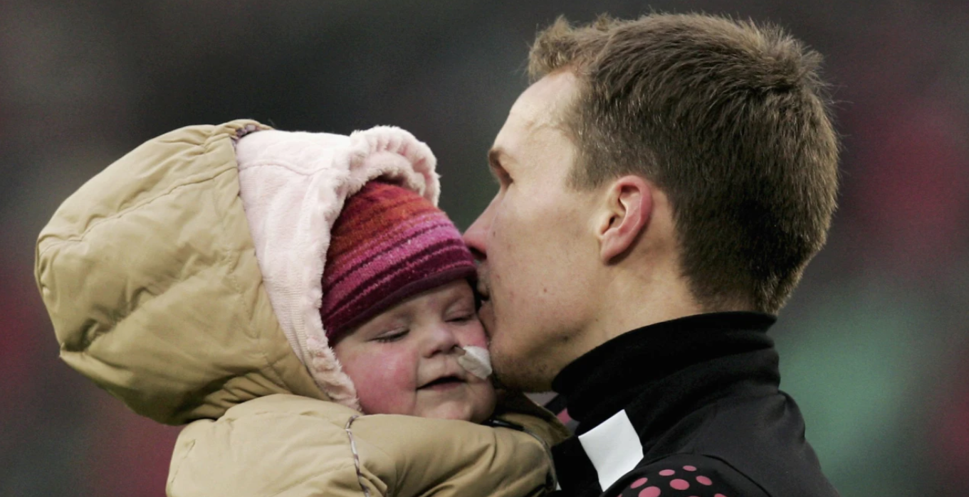 Είπε ψέματα στη γυναίκα του ότι πάει στην προπόνηση - Η τραγική ιστορία του παίκτη που αυτοκτόνησε πέφτοντας στις ράγες του τρένου