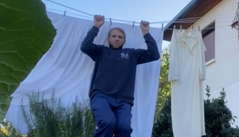 Γέλιο μέχρι δακρύων: Τα πιο αστεία ευτράπελα της τελευταίας εβδομάδας (BINTEO)