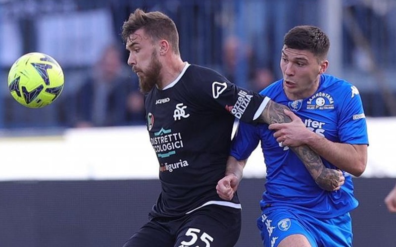 Ψυχωμένη Έμπολι «ξέρανε» την Σπέτσια του Βέρντε!