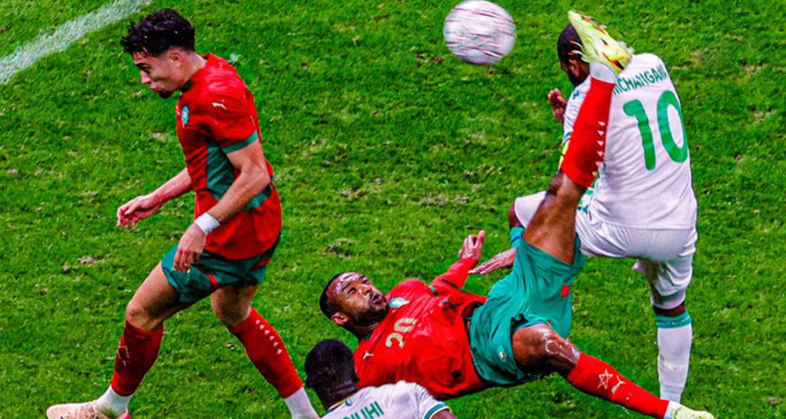 Παγκόσμιο viral ο Ελ Κααμπί: Οι αντιδράσεις στο X και η σύγκριση με Κριστιάνο!