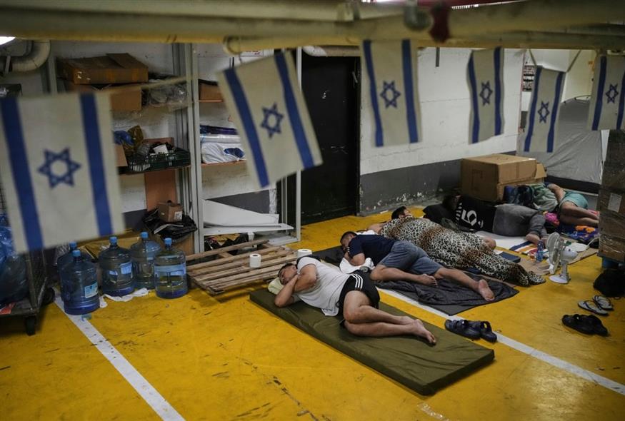 Αναβρασμός στη Μέση Ανατολή: Ανοίγουν τα καταφύγια στο Ισραήλ - Οι ΗΠΑ εκκενώνουν πρεσβείες