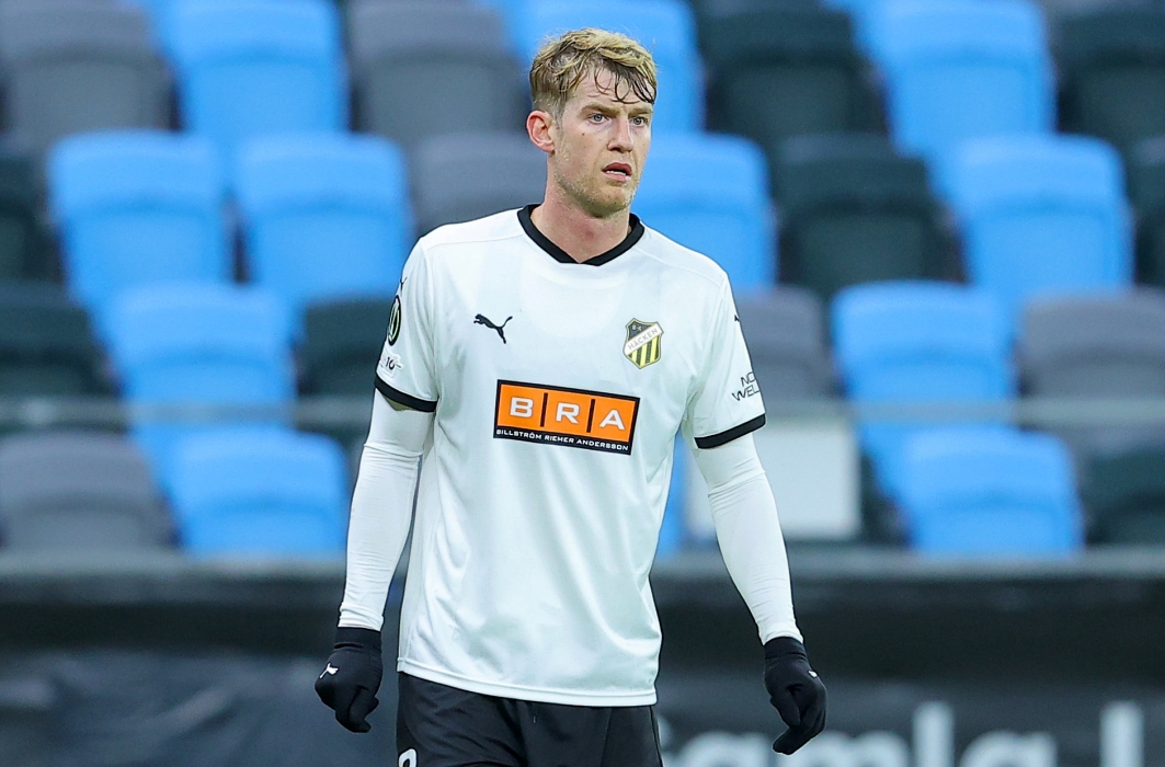 Αυτογκόλ Ελάντερ!