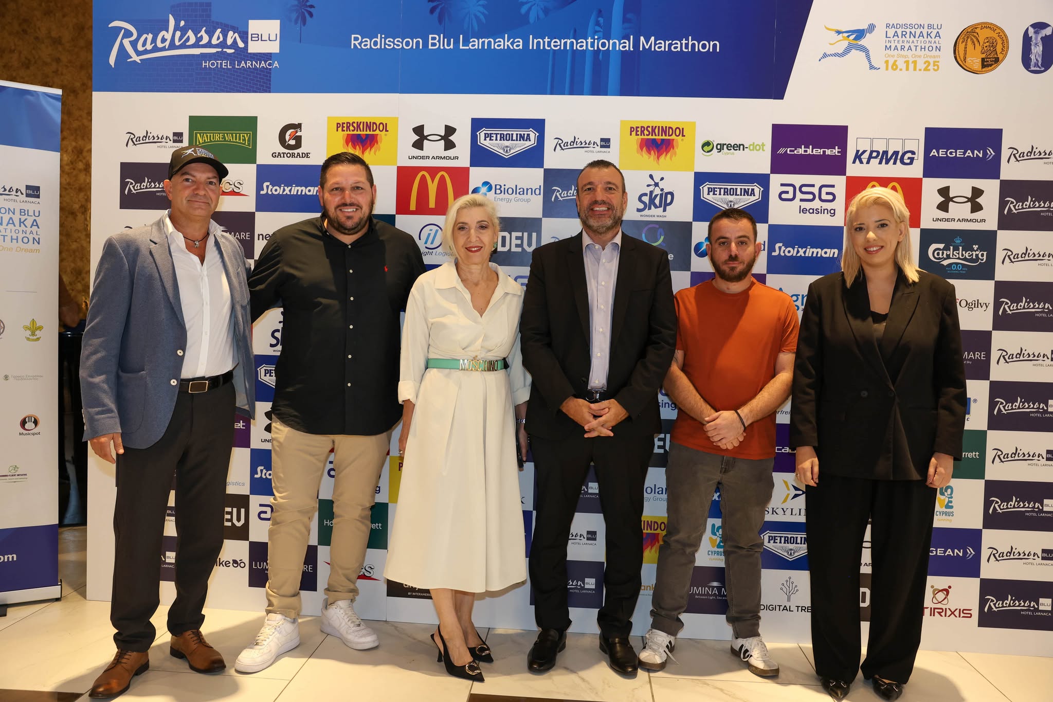Αντίστροφη μέτρηση για την εκκίνηση του Radisson Blu Διεθνούς Μαραθωνίου Λάρνακας Αντίστροφη μέτρηση για την εκκίνηση του Radisson Blu Διεθνούς Μαραθωνίου Λάρνακας