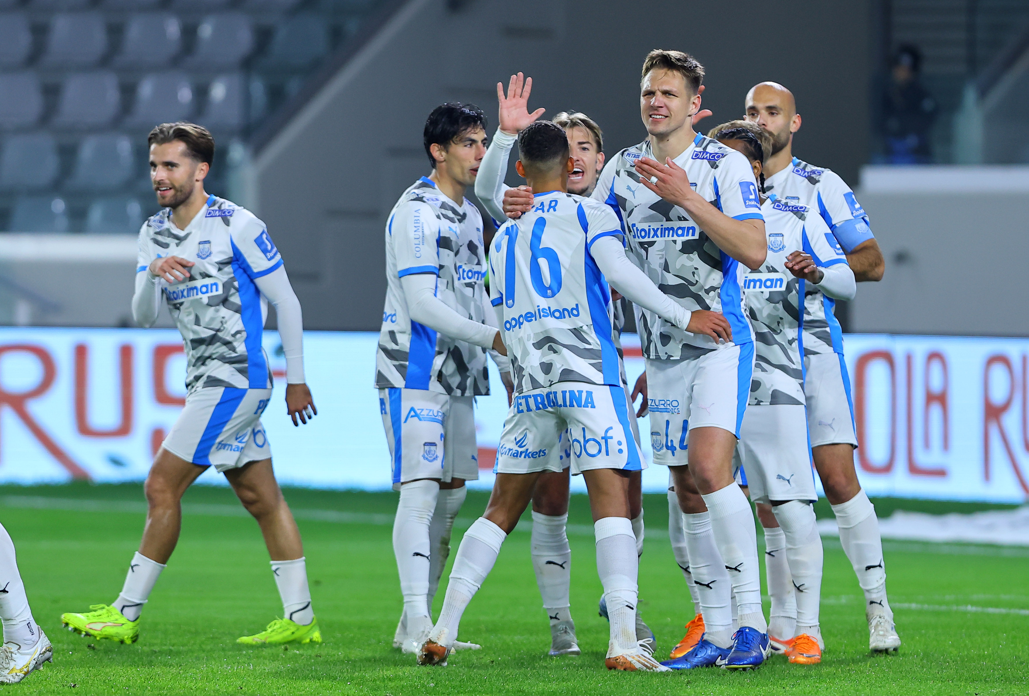 LIVE: Απόλλωνας - Ακρίτας Χλώρακας 3-0 (Α' ΗΜΙΧΡΌΝΟ)