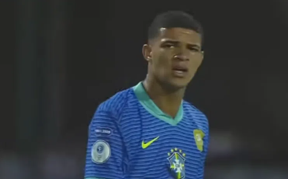 Υπάρχει «φωτιά» πίσω από τον Λουίς Εντουάρντο (BINTEO)