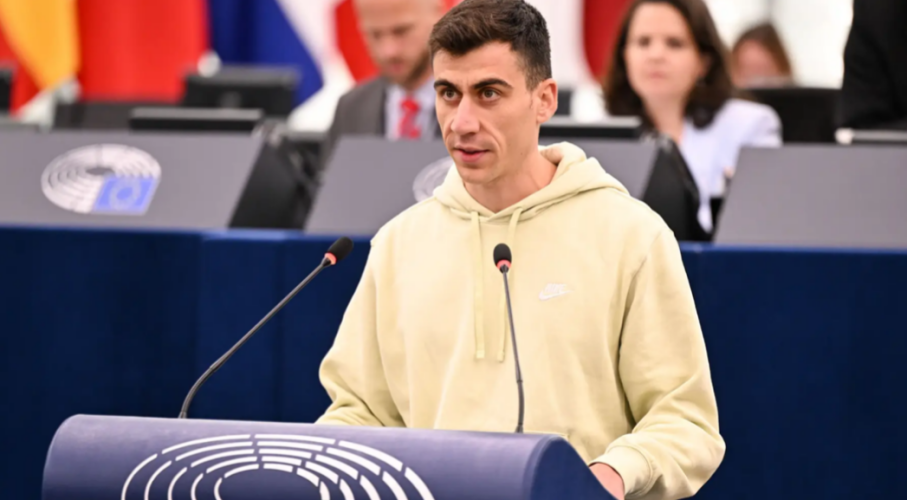 Ραγδαίες εξελίξεις με Φειδία: Αποχωρεί από την κούρσα των Βουλευτικών - Φόβος για πολιτικό «μπούμερανγκ» - Η ανακοίνωση που αιφνιδίασε