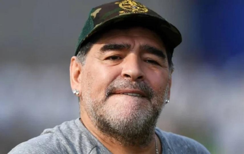 Αρχίζει ξανά η δίκη για τον θάνατο του Ντιέγκο Μαραντόνα