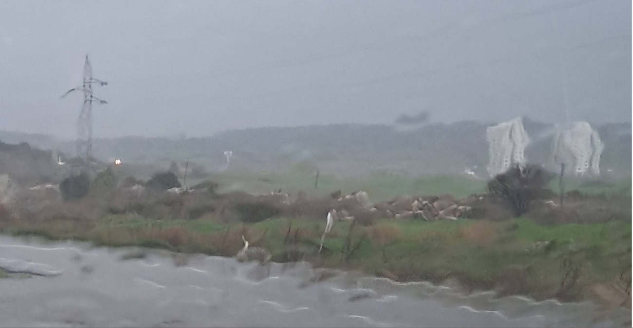 ΒΙΝΤΕΟ: Σε κλοιό κακοκαιρίας η Κύπρος - «Πνίγηκαν» υποστατικά σε Λευκωσία και Λάρνακα – Επί ποδός η Πυροσβεστική