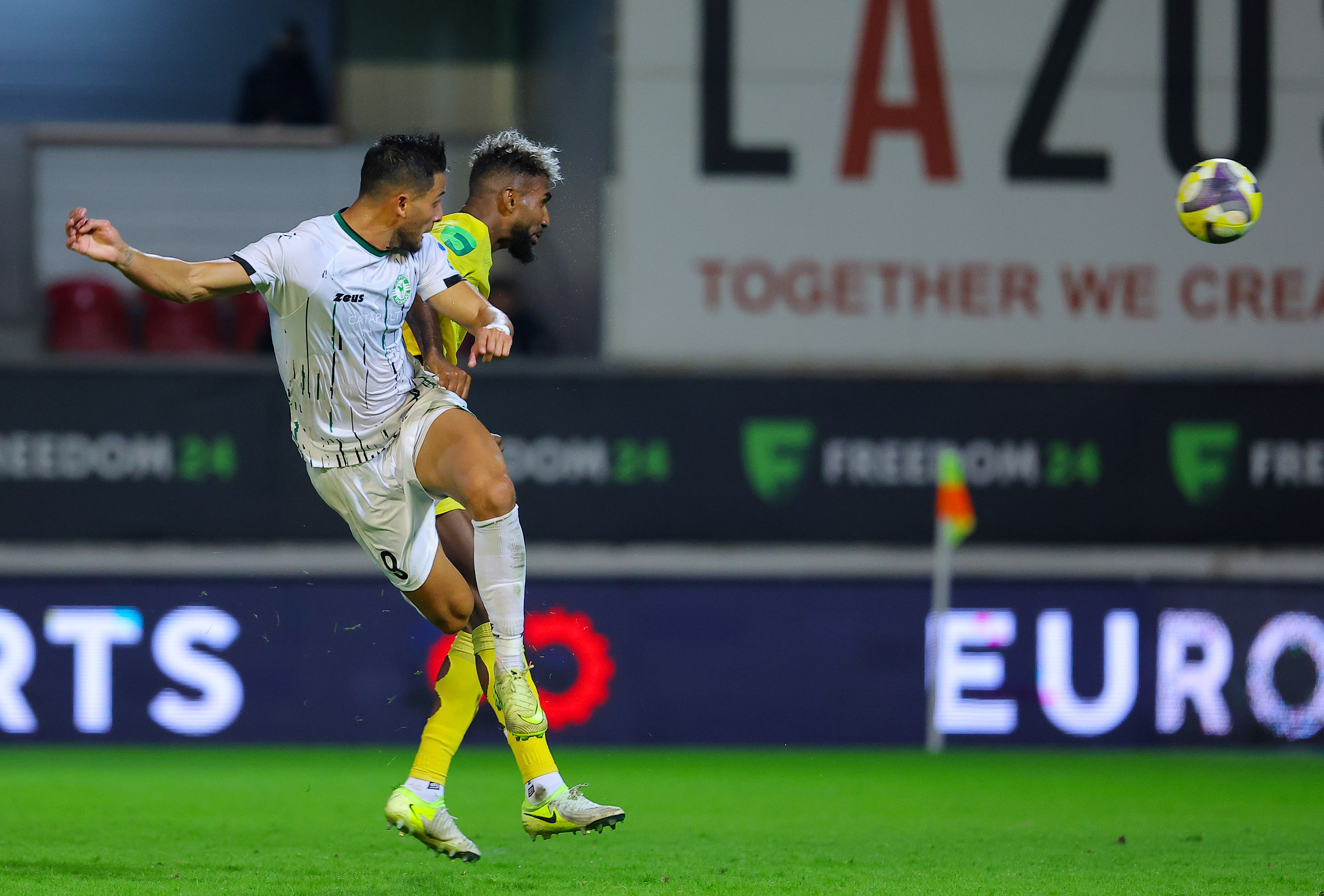 ΑΚΡΙΤΑΣ-ΕΝΥ: Τριάρα με δίμπαλο Χατζηβασίλη