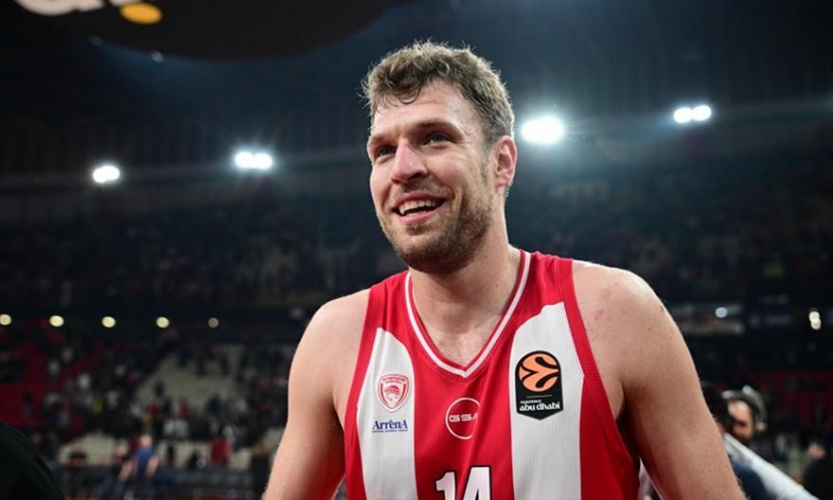 Σπουδαίος Βεζένκοφ, αναδείχθηκε MVP της Ευρωλίγκας για δεύτερη φορά στην καριέρα του!