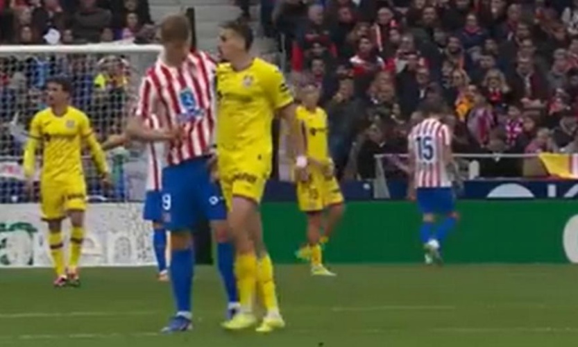 Παίκτης της Χετάφε αποβλήθηκε μέσω VAR επειδή τσίμπησε τα... γεννητικά όργανα του Σόρλοτ - Ορκίζεται πως δεν το ήθελε (ΒΙΝΤΕΟ)