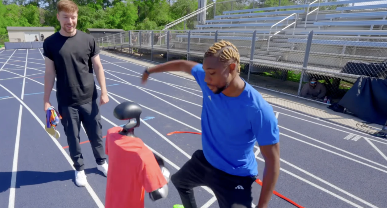 Ο Λάιλς αγωνίστηκε κόντρα στα τρία πιο γρήγορα... ρομπότ του κόσμου σε κούρσα 50μ